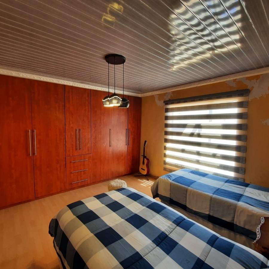 4 Bedroom Property for Sale in Lakeview Free State